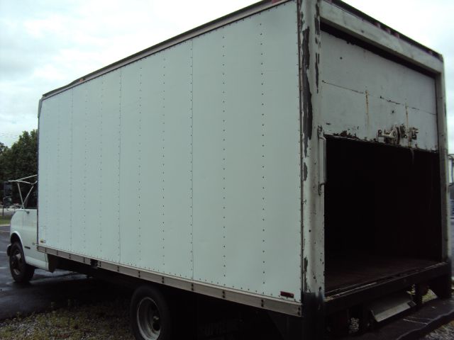 1996 Chevrolet G30 1.8T Cabriolet