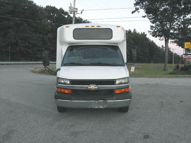 2008 Chevrolet G30 3.0si Coupe 2D