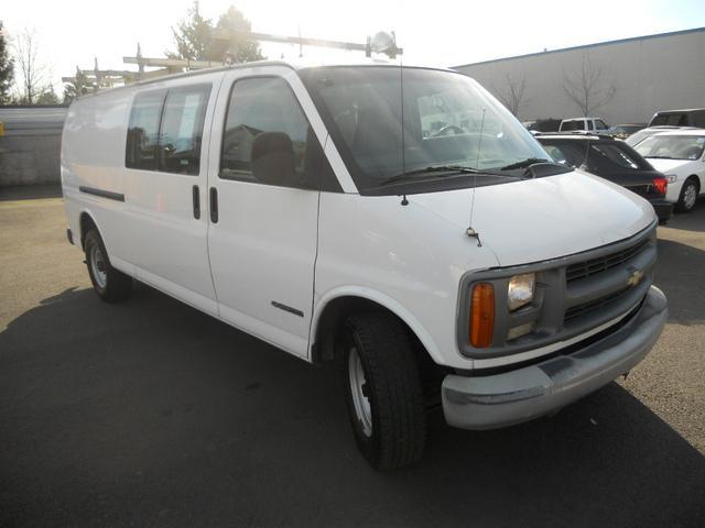 1998 Chevrolet G3500 AWD V6 LS