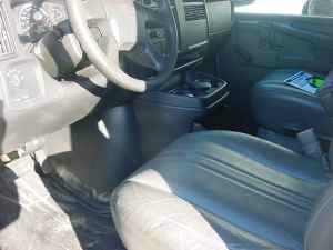 2003 Chevrolet G3500 SL AWD CVT Leatherroof