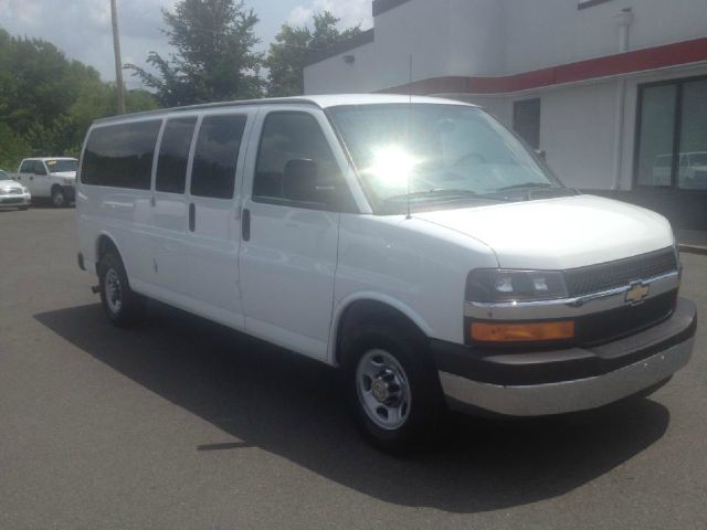 2012 Chevrolet G3500 FX4, Crewcab