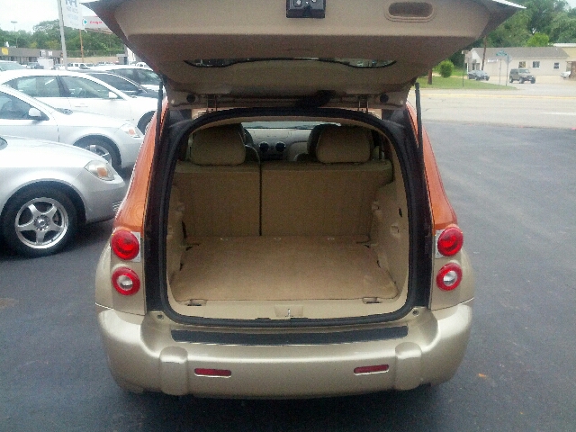 2007 Chevrolet HHR 4dr Sdn I4 CVT 2.5 Sedan