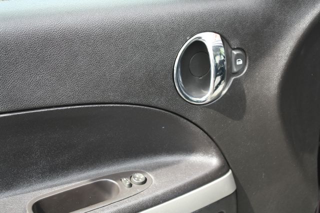 2007 Chevrolet HHR 4dr Sdn I4 CVT 2.5 Sedan