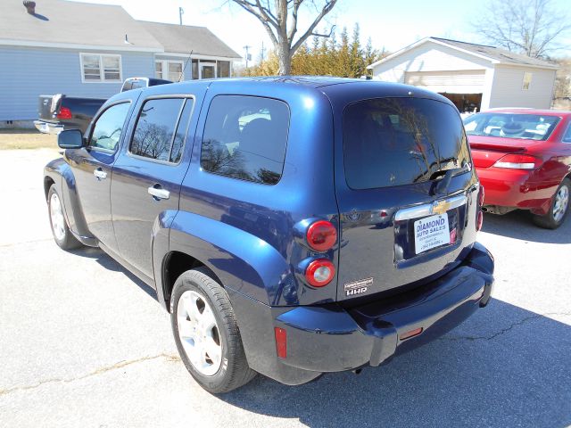 2007 Chevrolet HHR 4dr Sdn I4 CVT 2.5 Sedan