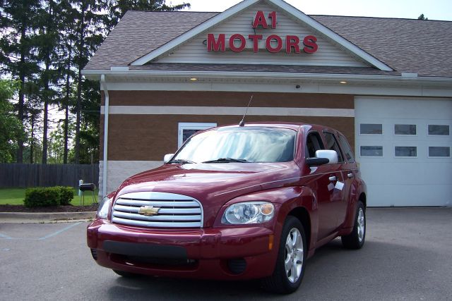 2007 Chevrolet HHR 4dr Sdn I4 CVT 2.5 Sedan