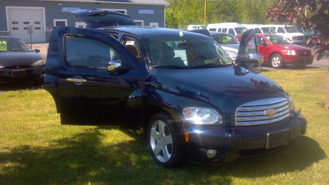 2008 Chevrolet HHR 2 Dr STD Hatchback