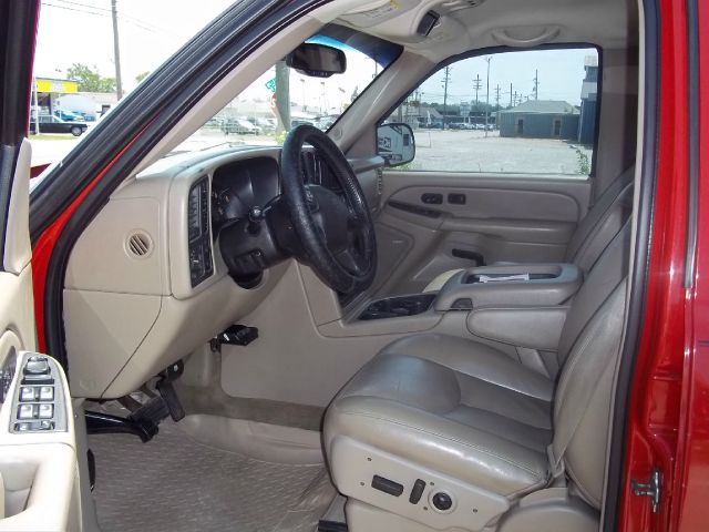 2008 Chevrolet HHR 2 Dr STD Hatchback