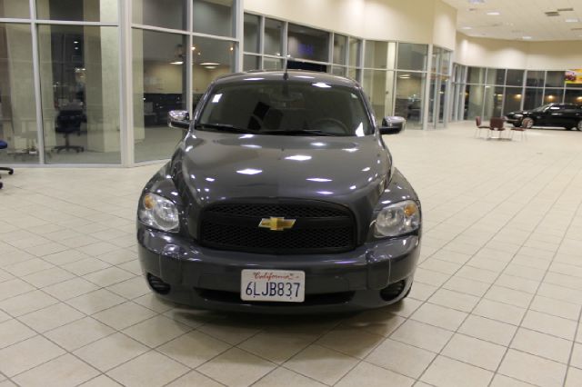 2008 Chevrolet HHR 4dr Sdn I4 CVT 2.5 Sedan