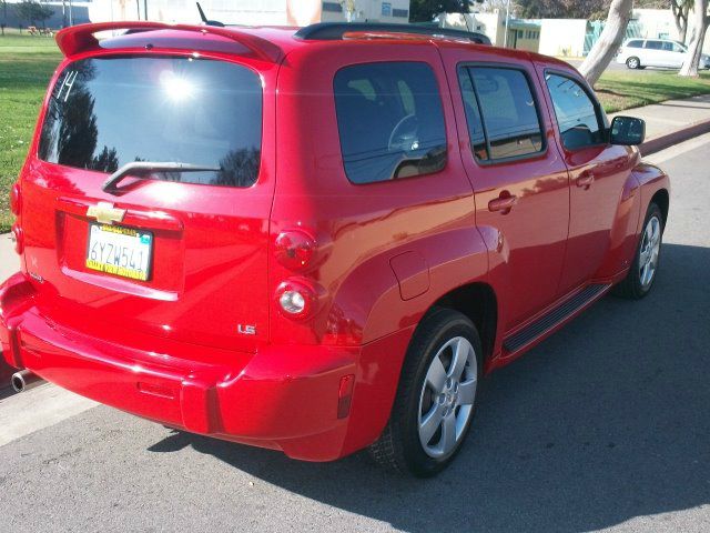 2008 Chevrolet HHR 4dr Sdn I4 CVT 2.5 Sedan