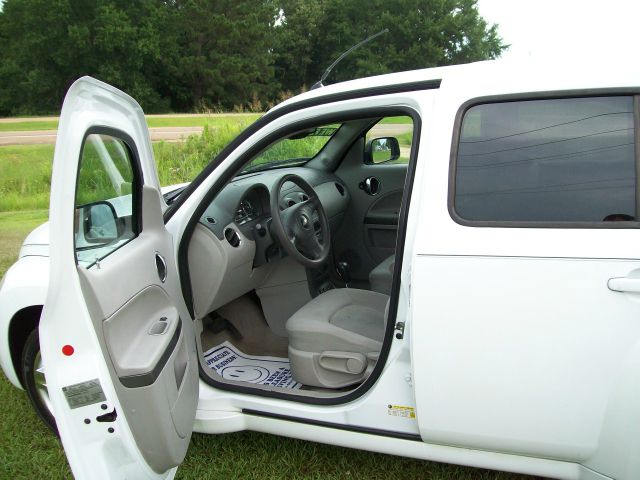 2008 Chevrolet HHR T6 AWD 7-passenger Leather Moonroof