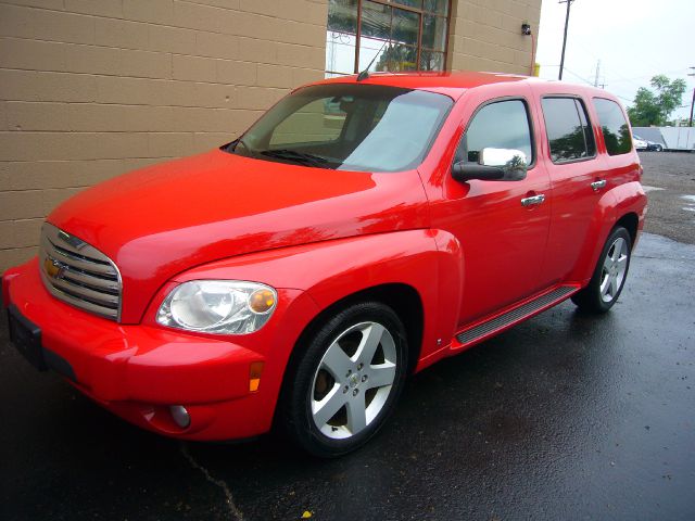 2008 Chevrolet HHR 4dr Sdn I4 CVT 2.5 Sedan