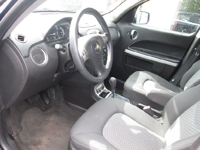 2008 Chevrolet HHR 4dr Sdn I4 CVT 2.5 Sedan