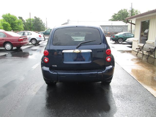 2008 Chevrolet HHR 4dr Sdn I4 CVT 2.5 Sedan