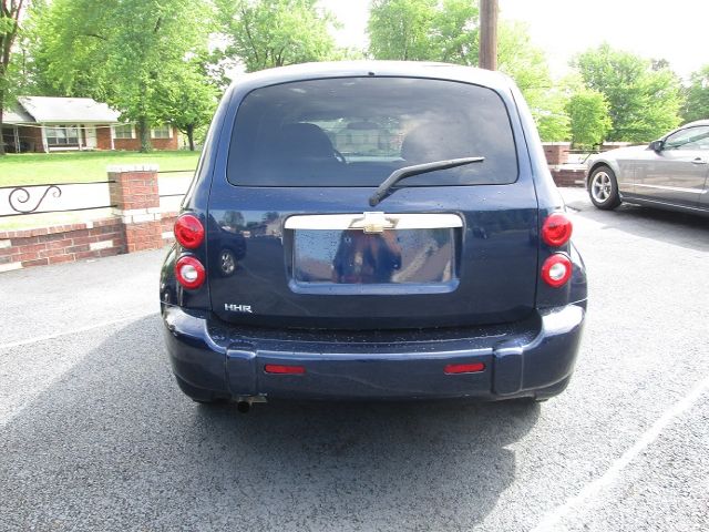 2008 Chevrolet HHR 4dr Sdn I4 CVT 2.5 Sedan
