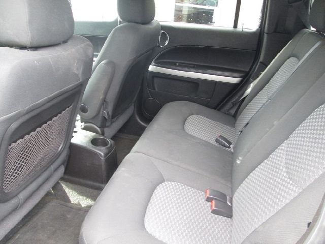 2008 Chevrolet HHR 4dr Sdn I4 CVT 2.5 Sedan