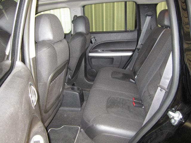 2008 Chevrolet HHR 4dr Sdn Auto (natl) Hatchback