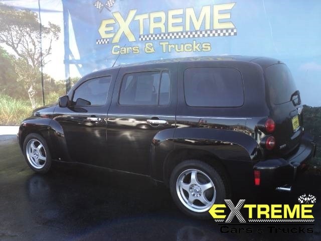 2009 Chevrolet HHR 4dr Sdn I4 CVT 2.5 Sedan