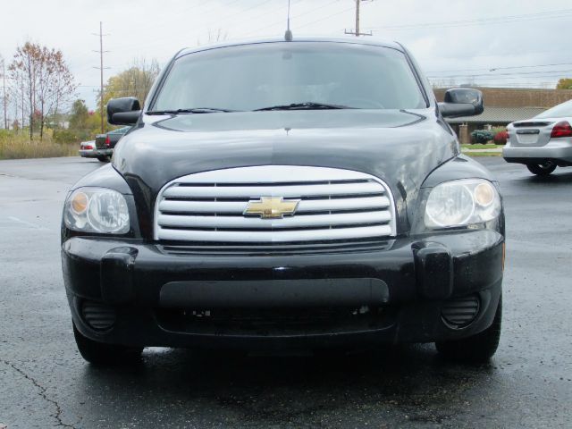 2009 Chevrolet HHR 4dr Sdn I4 CVT 2.5 Sedan