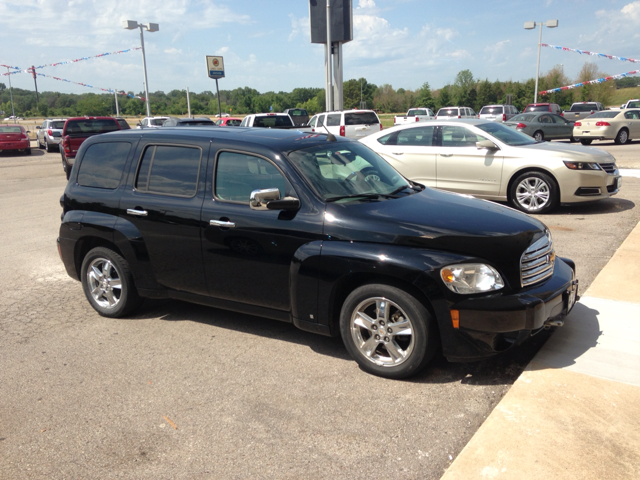 2009 Chevrolet HHR 4dr Sdn I4 CVT 2.5 Sedan