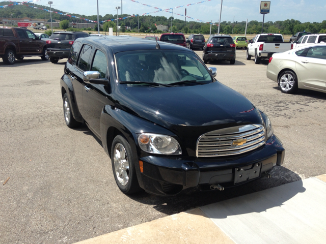 2009 Chevrolet HHR 4dr Sdn I4 CVT 2.5 Sedan