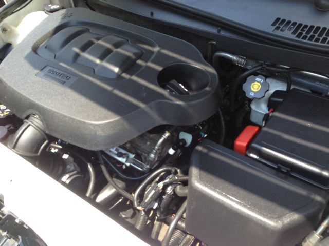 2009 Chevrolet HHR 2 Dr STD Hatchback