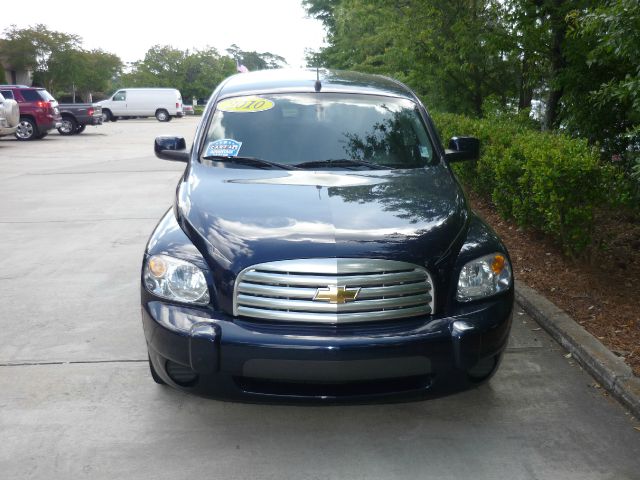 2010 Chevrolet HHR 4dr Sdn I4 CVT 2.5 Sedan