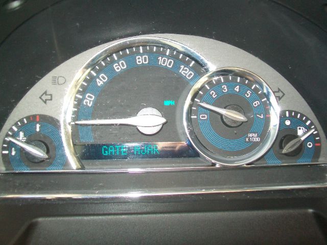 2010 Chevrolet HHR 4dr Sdn I4 CVT 2.5 Sedan