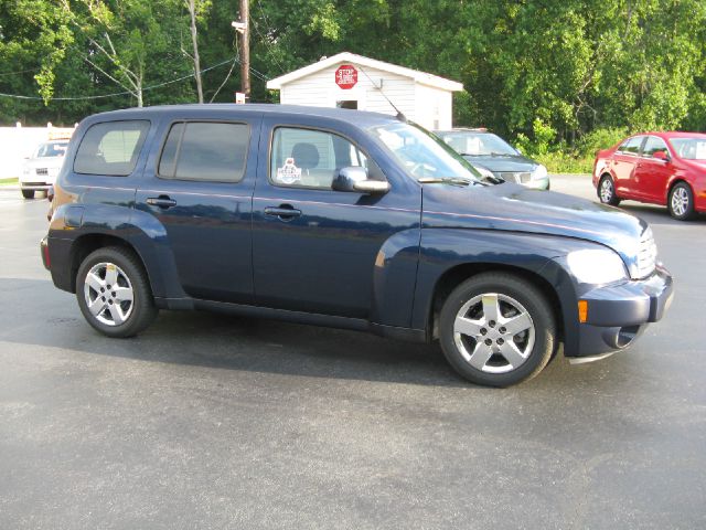 2010 Chevrolet HHR 4dr Sdn I4 CVT 2.5 Sedan