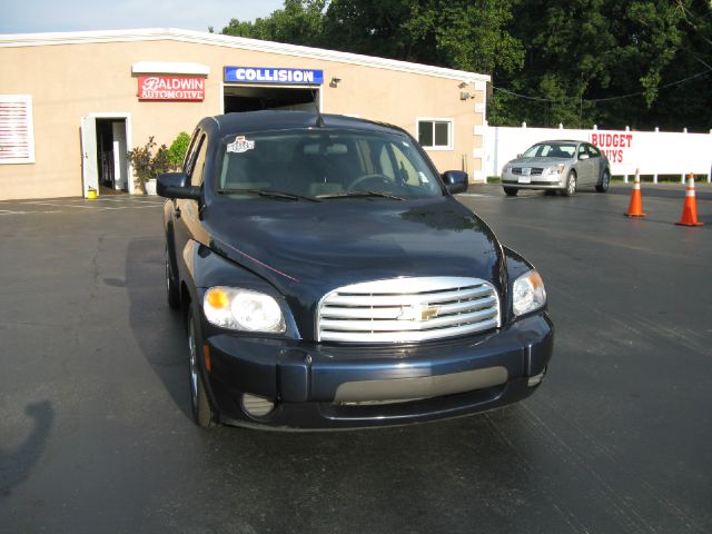 2010 Chevrolet HHR 4dr Sdn I4 CVT 2.5 Sedan