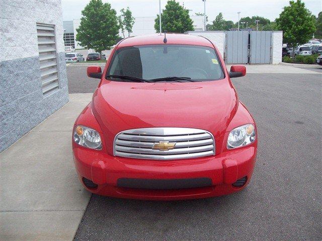 2010 Chevrolet HHR 4dr Sdn I4 CVT 2.5