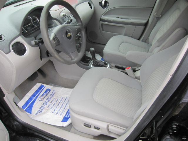 2010 Chevrolet HHR 4dr Sdn I4 CVT 2.5 Sedan