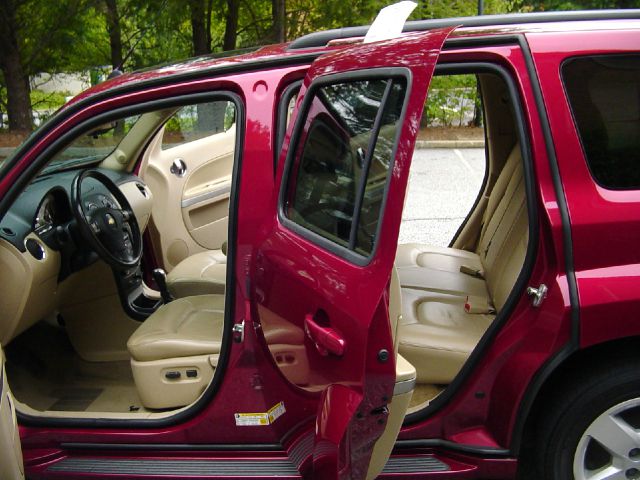 2010 Chevrolet HHR C300 Sedan