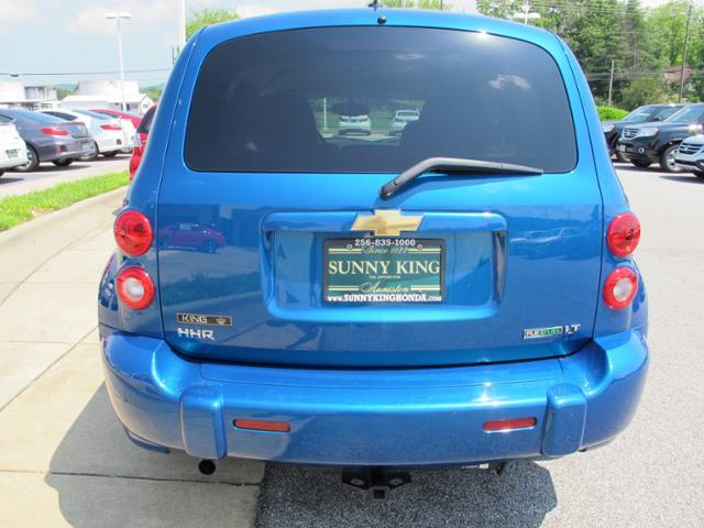 2010 Chevrolet HHR 4dr Sdn I4 CVT 2.5