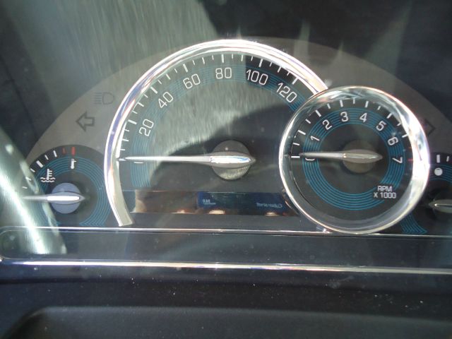 2010 Chevrolet HHR 2 Dr STD Hatchback