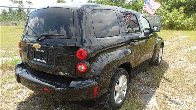 2010 Chevrolet HHR 4dr Sdn I4 CVT 2.5