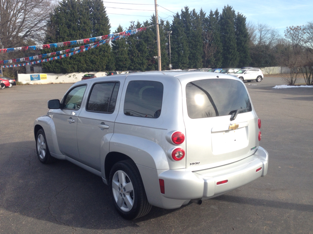 2010 Chevrolet HHR 4dr Sdn I4 CVT 2.5 Sedan