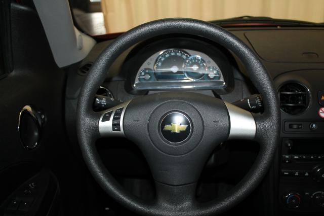 2011 Chevrolet HHR REG CAB 137.0 WB, 60.4 CA