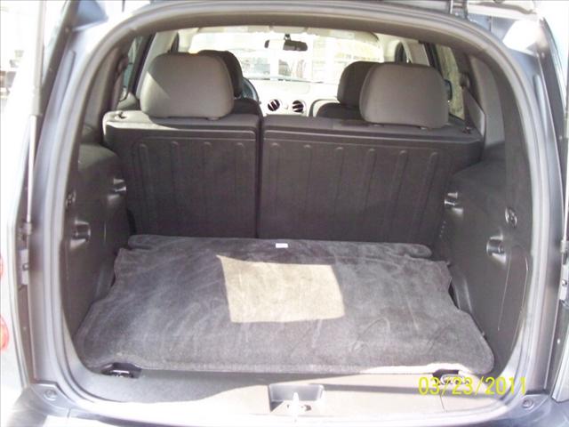 2011 Chevrolet HHR SL1