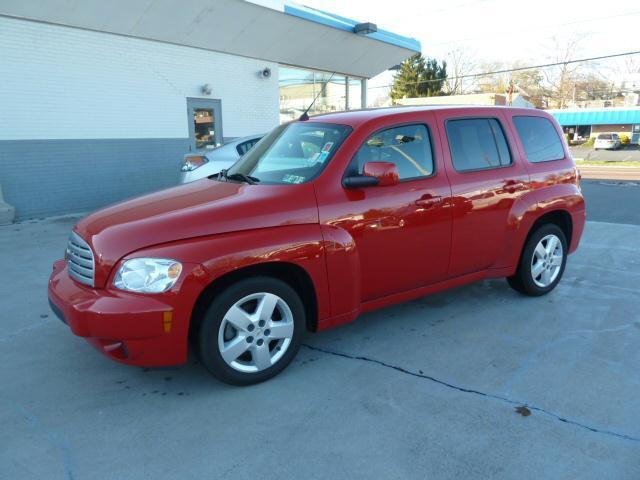 2011 Chevrolet HHR 4dr Sdn I4 CVT 2.5