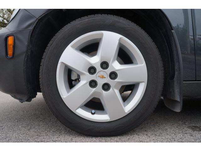 2011 Chevrolet HHR 4dr Sdn I4 CVT 2.5