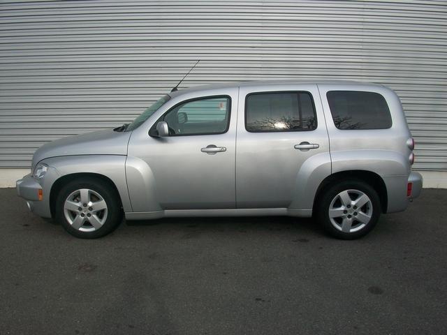 2011 Chevrolet HHR 4dr Sdn I4 CVT 2.5