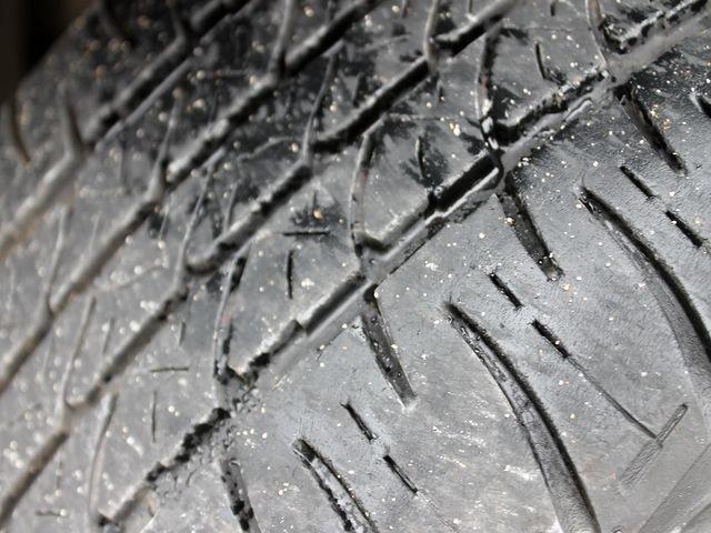 2011 Chevrolet HHR 4dr Sdn I4 CVT 2.5