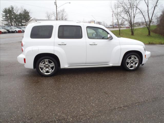 2011 Chevrolet HHR SL1