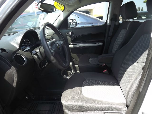 2011 Chevrolet HHR T6 AWD 7-passenger Leather Moonroof