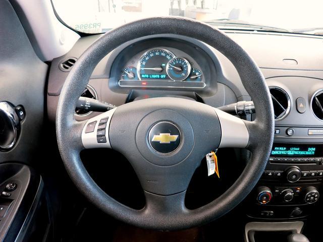 2011 Chevrolet HHR SL1