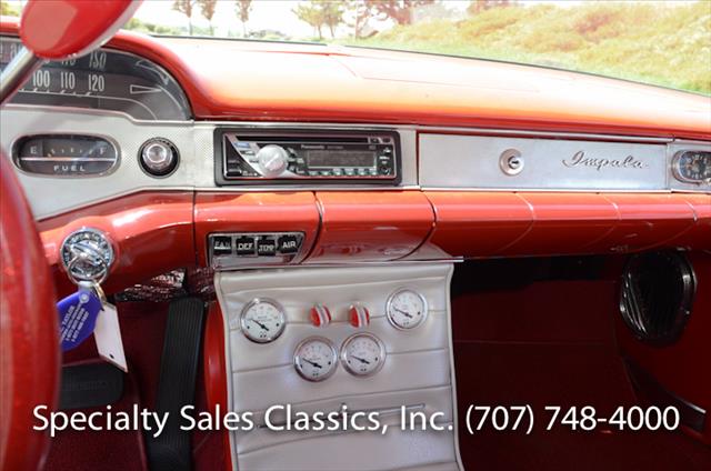 1958 Chevrolet Impala 4dr Sdn Touring RWD Fleet