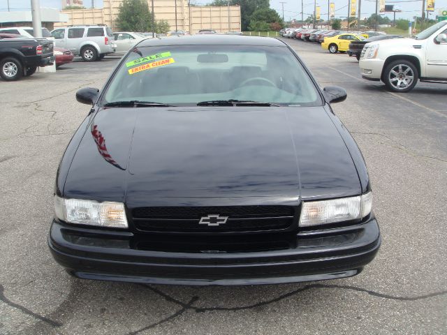 1994 Chevrolet Impala 4dr Sdn Auto (natl) Hatchback