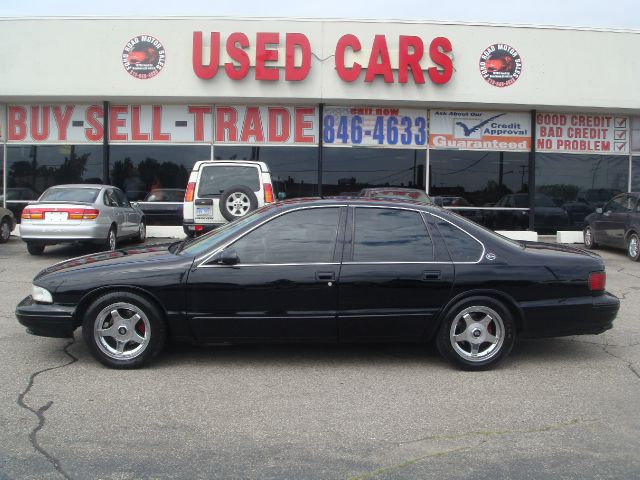 1994 Chevrolet Impala 4dr Sdn Auto (natl) Hatchback