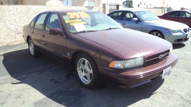 1996 Chevrolet Impala 4dr Sdn Auto (natl) Hatchback