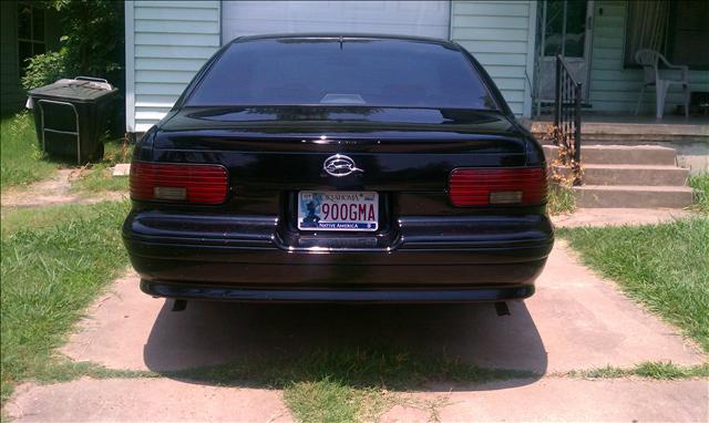 1996 Chevrolet Impala EL Limited 2WD